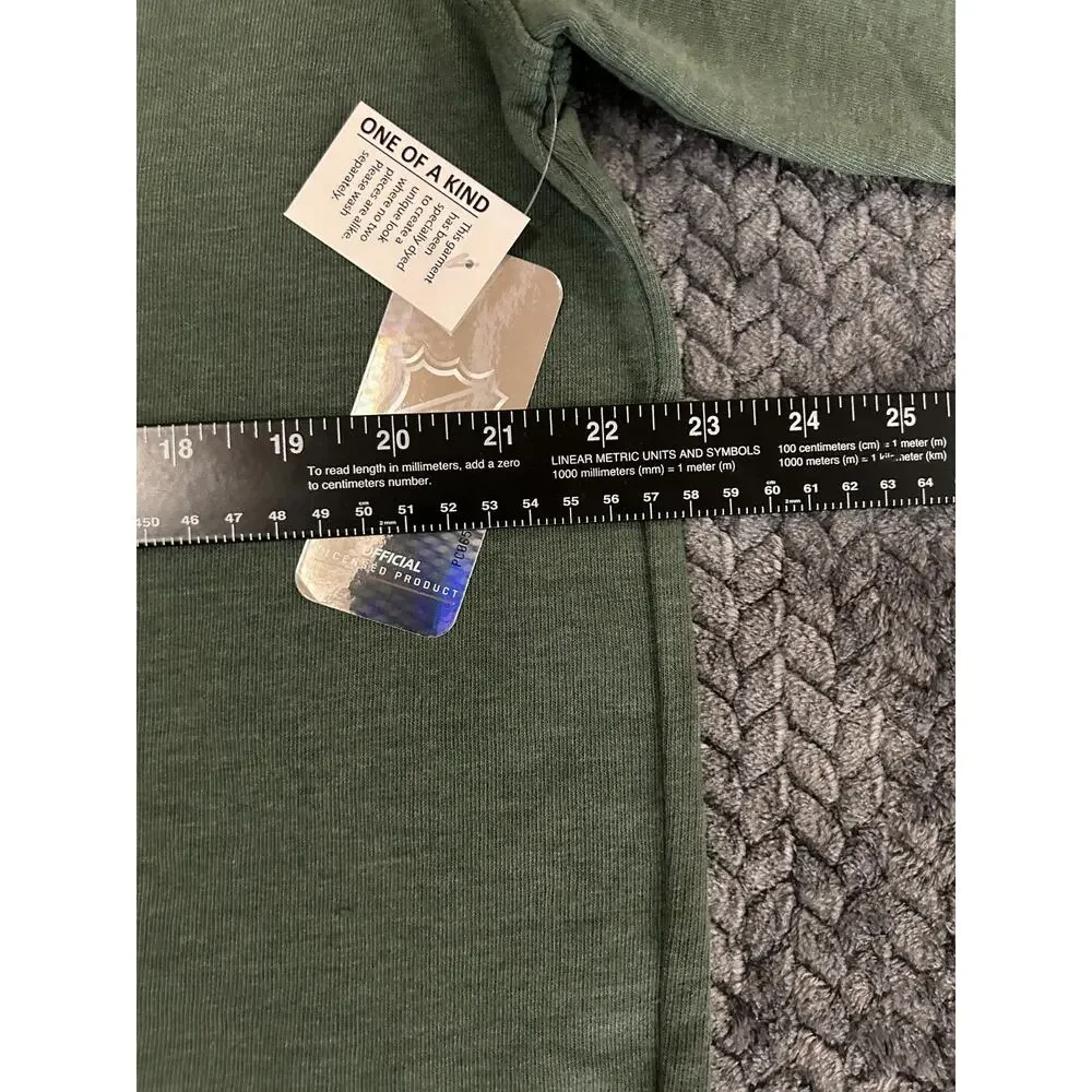 NWT Minnesota Wild Lace Up Hoodie Mens Large Green NHL Hockey Sweatshirt